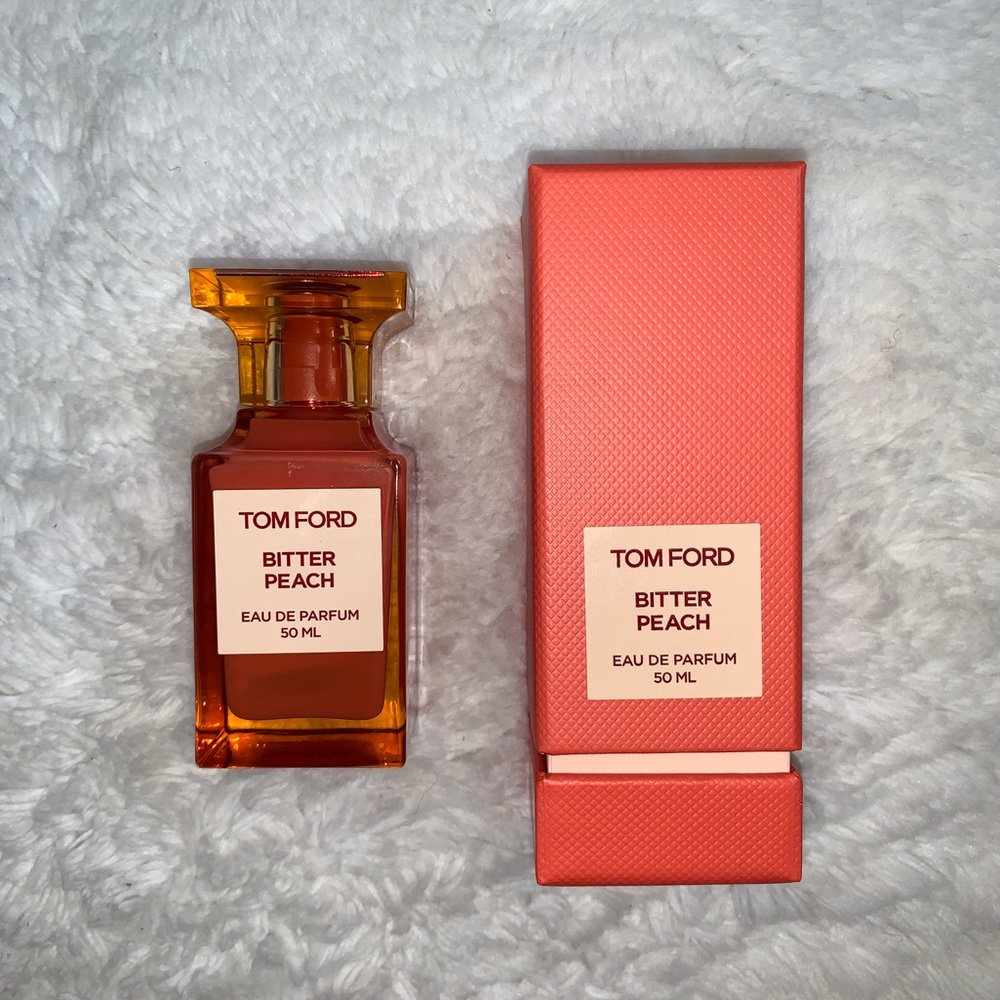 New full-size Tom Ford Bitter Peach perfume